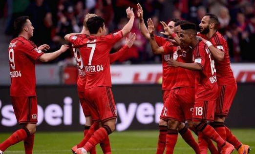 电竞世界杯-柏林联合终结拜仁不败，韩国中卫头槌制胜  